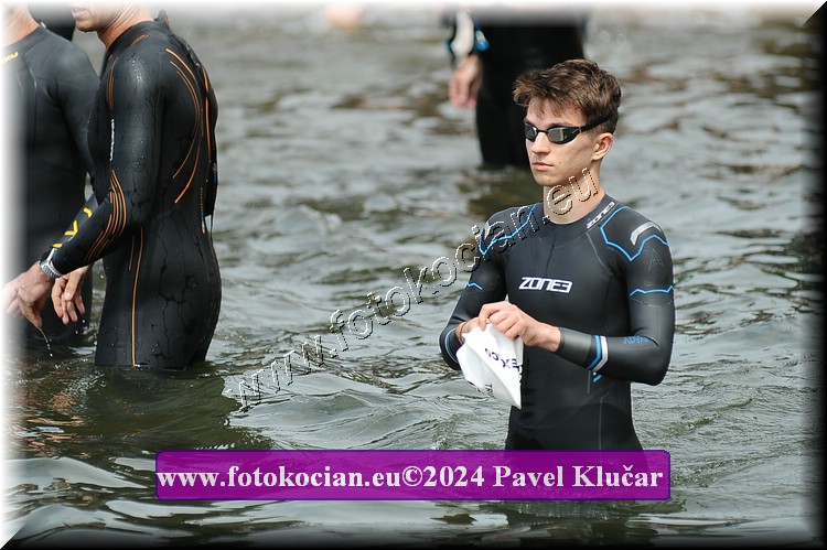 Náhled obrázku: 2024-3549-Podebradsky-triatlon-.JPG