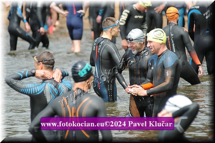 Náhled obrázku: 2024-3559-Podebradsky-triatlon-.JPG