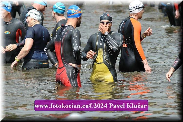 Náhled obrázku: 2024-3583-Podebradsky-triatlon-.JPG