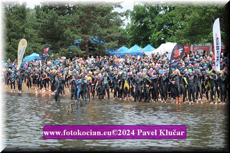 Náhled obrázku: 2024-3615-Podebradsky-triatlon-.JPG