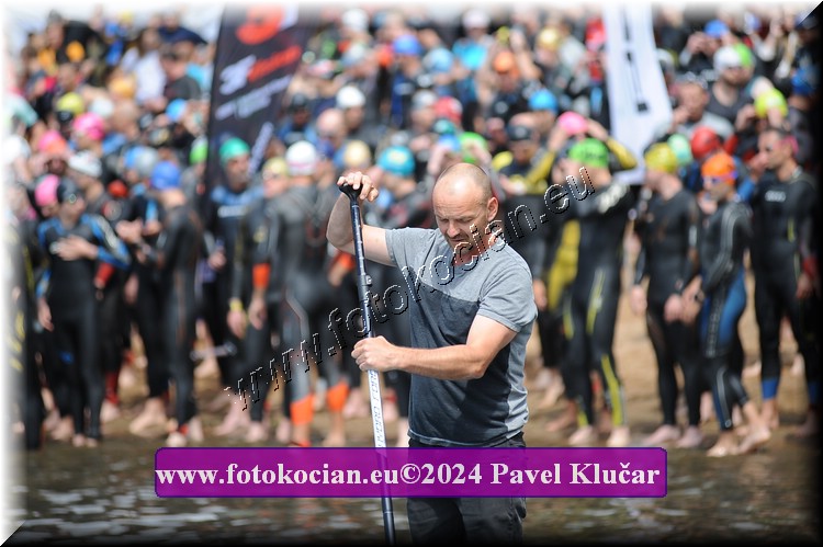 Náhled obrázku: 2024-3618-Podebradsky-triatlon-.JPG