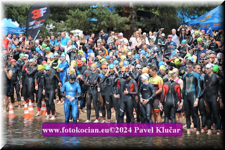 Náhled obrázku: 2024-3624-Podebradsky-triatlon-.JPG