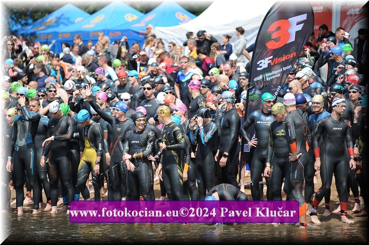 Náhled obrázku: 2024-3629-Podebradsky-triatlon-.JPG
