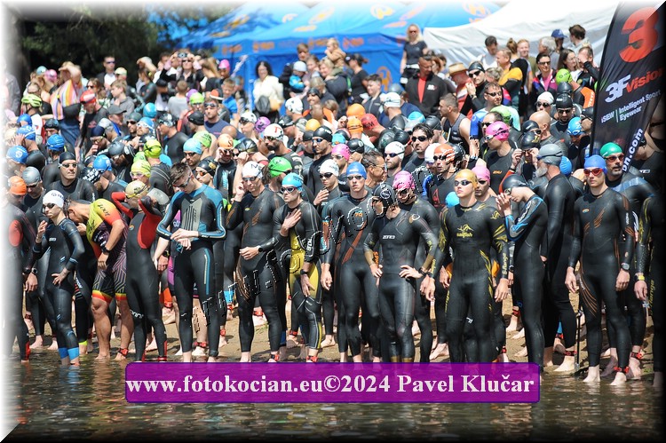 Náhled obrázku: 2024-3651-Podebradsky-triatlon-.JPG