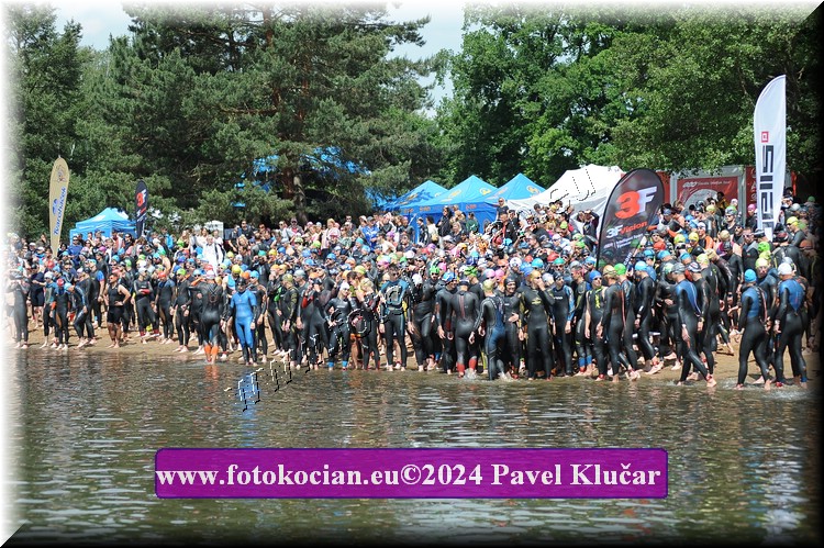 Náhled obrázku: 2024-3655-Podebradsky-triatlon-.JPG