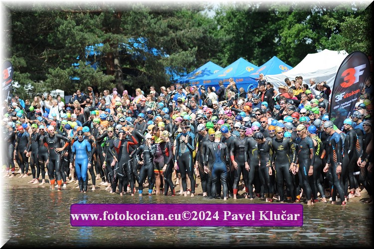 Náhled obrázku: 2024-3657-Podebradsky-triatlon-.JPG