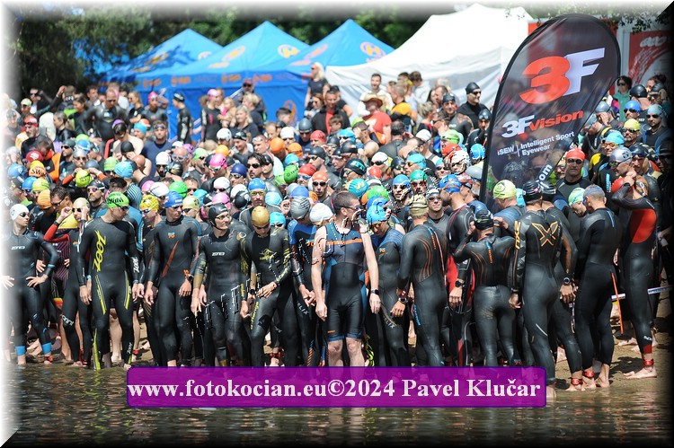 Náhled obrázku: 2024-3664-Podebradsky-triatlon-.JPG