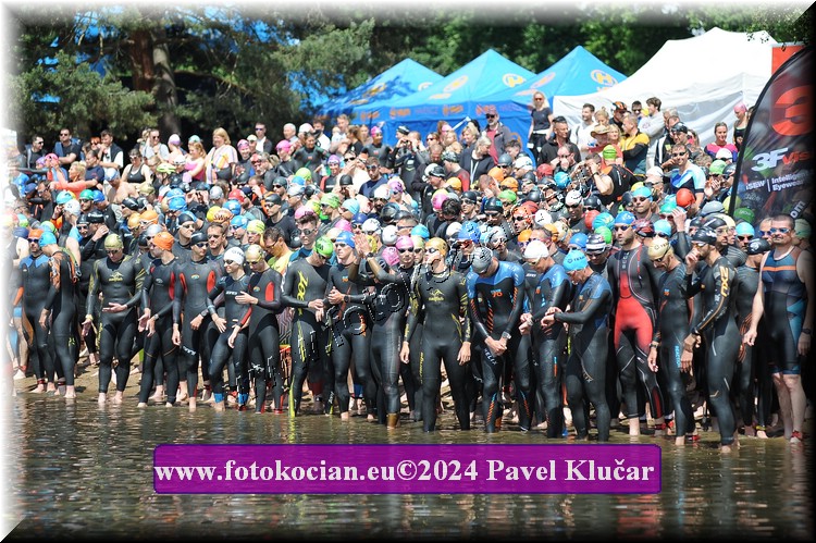 Náhled obrázku: 2024-3675-Podebradsky-triatlon-.JPG