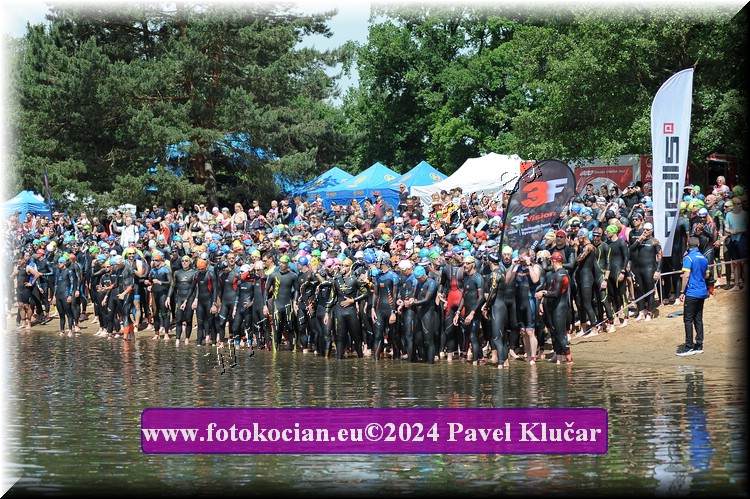 Náhled obrázku: 2024-3677-Podebradsky-triatlon-.JPG