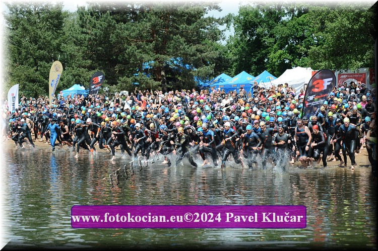 Náhled obrázku: 2024-3691-Podebradsky-triatlon-.JPG