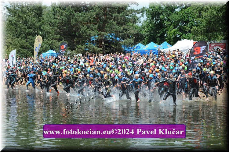 Náhled obrázku: 2024-3693-Podebradsky-triatlon-.JPG