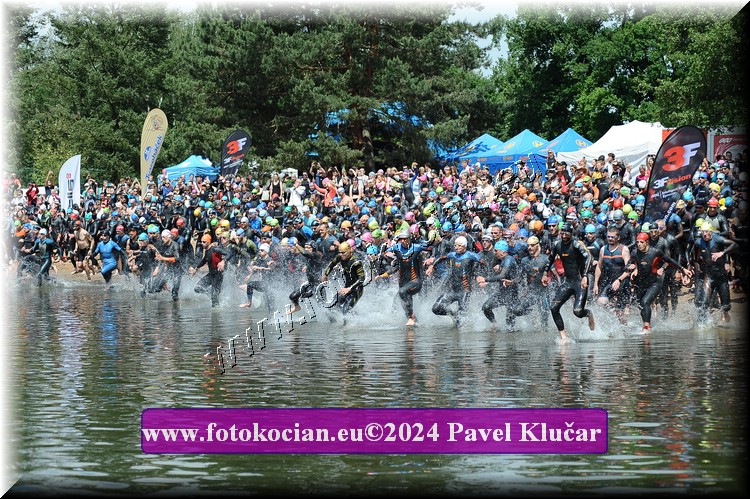 Náhled obrázku: 2024-3695-Podebradsky-triatlon-.JPG