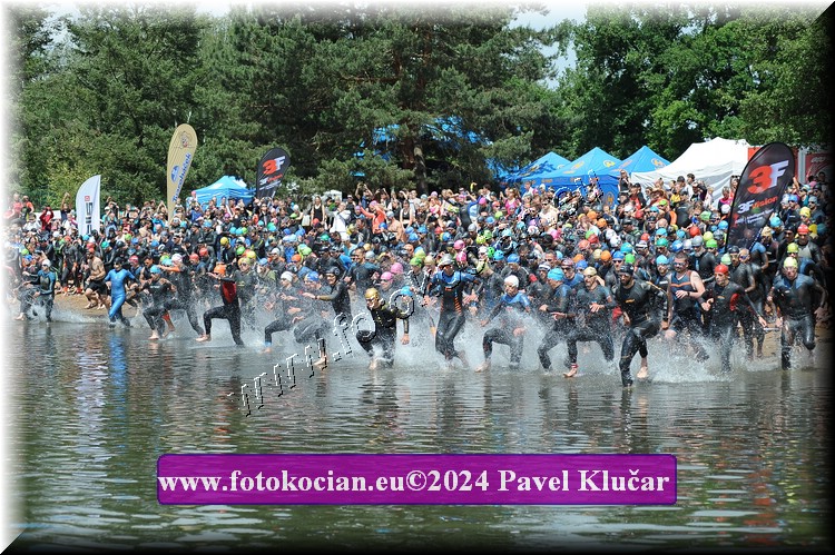 Náhled obrázku: 2024-3696-Podebradsky-triatlon-.JPG