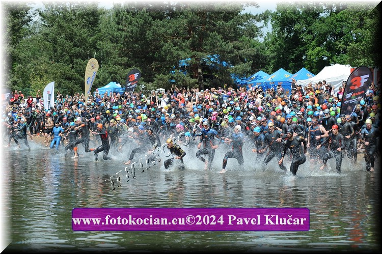 Náhled obrázku: 2024-3697-Podebradsky-triatlon-.JPG