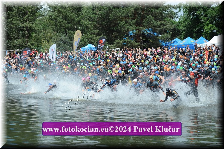 Náhled obrázku: 2024-3701-Podebradsky-triatlon-.JPG