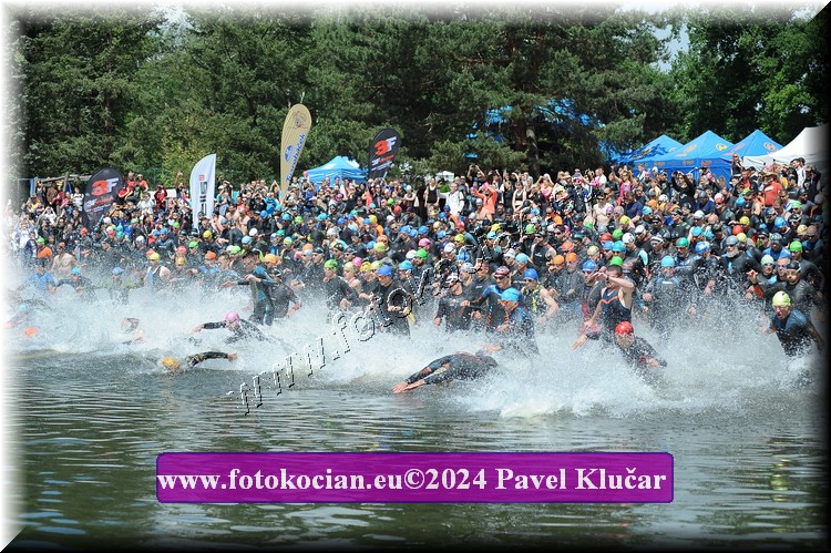 Náhled obrázku: 2024-3704-Podebradsky-triatlon-.JPG