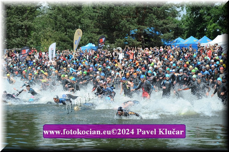 Náhled obrázku: 2024-3708-Podebradsky-triatlon-.JPG