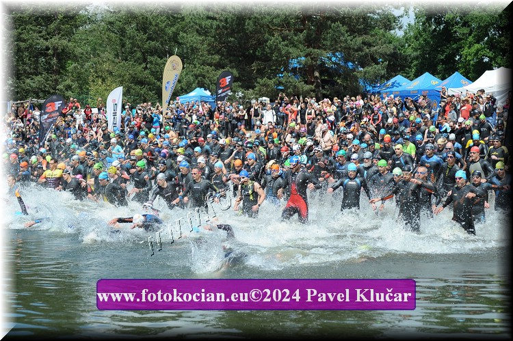Náhled obrázku: 2024-3711-Podebradsky-triatlon-.JPG