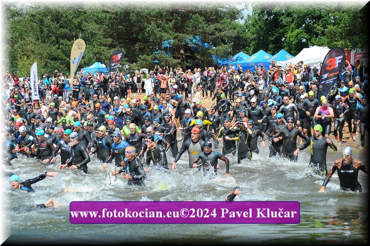 Náhled obrázku: 2024-3723-Podebradsky-triatlon-.JPG