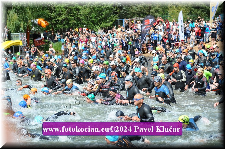 Náhled obrázku: 2024-3727-Podebradsky-triatlon-.JPG