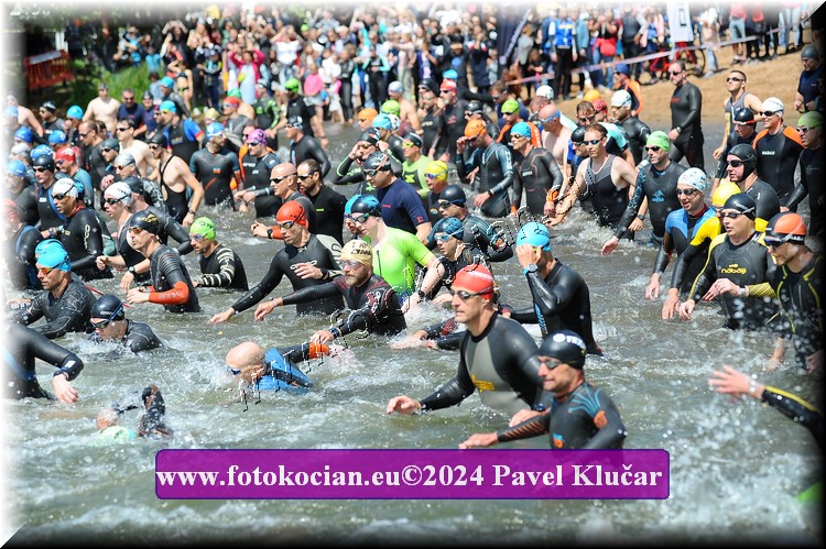 Náhled obrázku: 2024-3732-Podebradsky-triatlon-.JPG