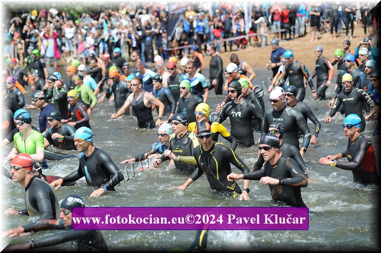 Náhled obrázku: 2024-3733-Podebradsky-triatlon-.JPG