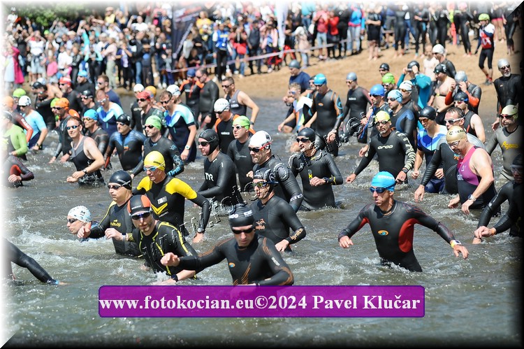 Náhled obrázku: 2024-3734-Podebradsky-triatlon-.JPG