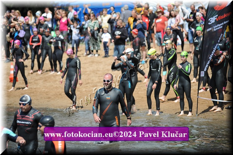 Náhled obrázku: 2024-3747-Podebradsky-triatlon-.JPG