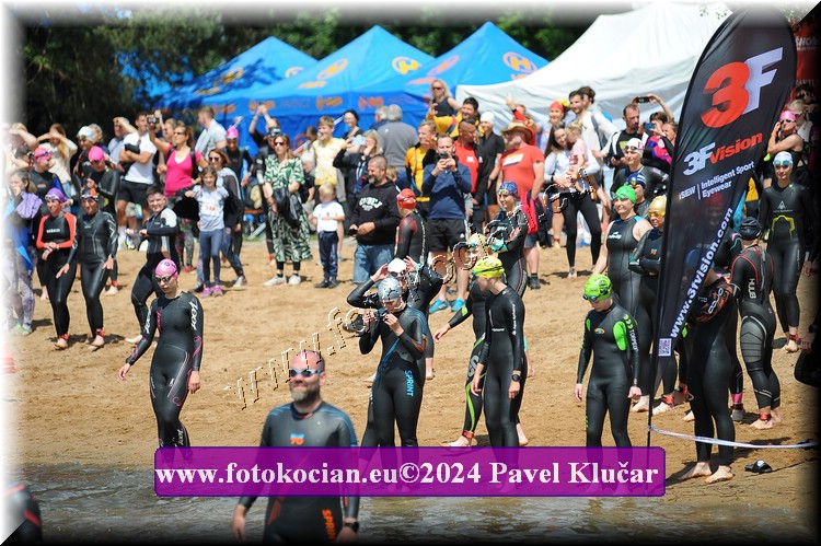 Náhled obrázku: 2024-3748-Podebradsky-triatlon-.JPG