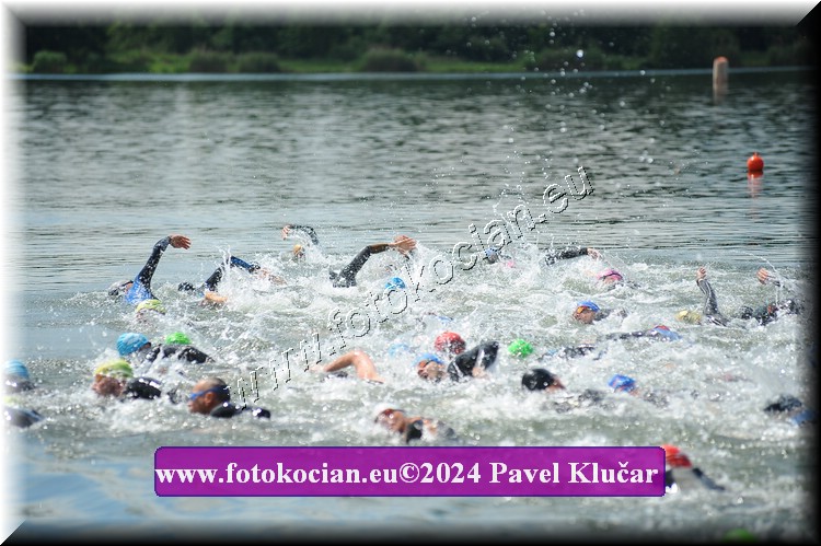 Náhled obrázku: 2024-3752-Podebradsky-triatlon-.JPG