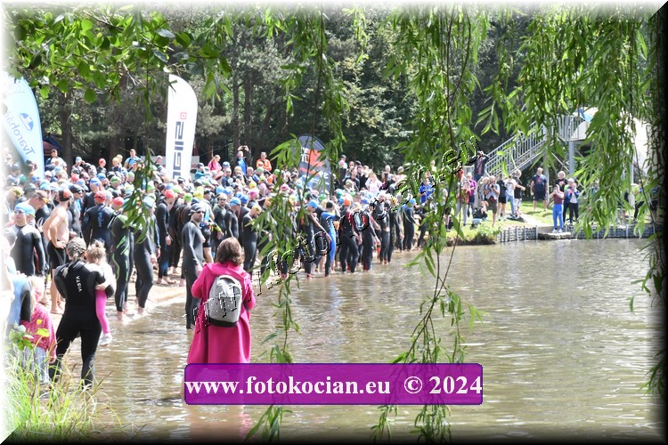 Náhled obrázku: 2024-1320-Podebradsky-triatlon-.JPG