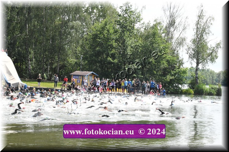 Náhled obrázku: 2024-1333-Podebradsky-triatlon-.JPG