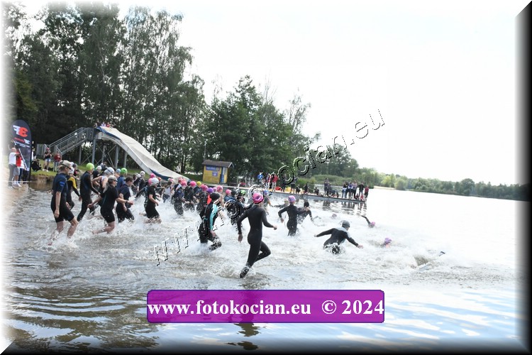 Náhled obrázku: 2024-1348-Podebradsky-triatlon-.JPG