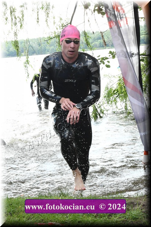Náhled obrázku: 2024-1360-Podebradsky-triatlon-.JPG