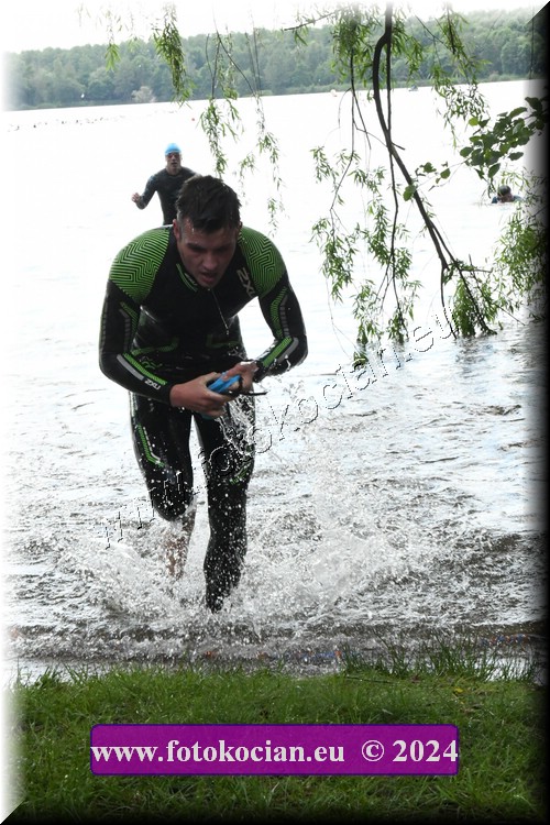 Náhled obrázku: 2024-1363-Podebradsky-triatlon-.JPG