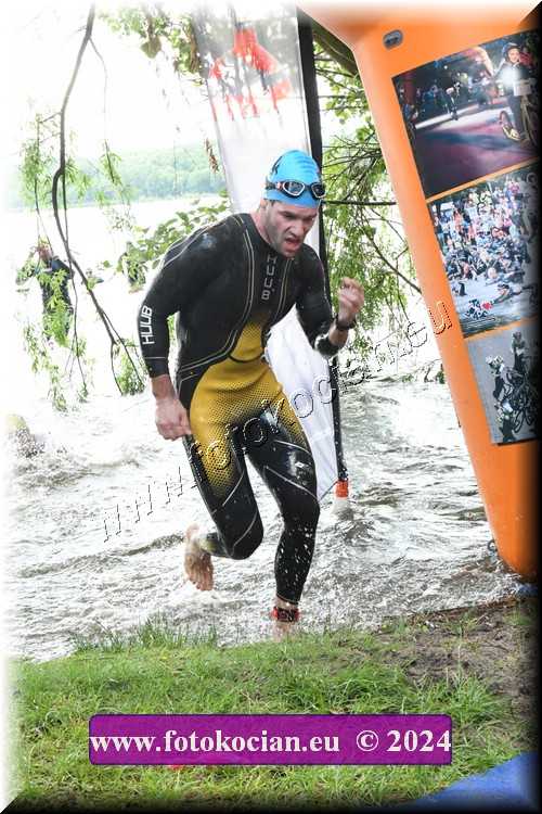 Náhled obrázku: 2024-1370-Podebradsky-triatlon-.JPG