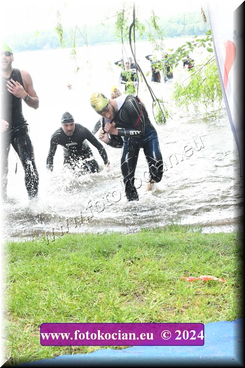 Náhled obrázku: 2024-1372-Podebradsky-triatlon-.JPG