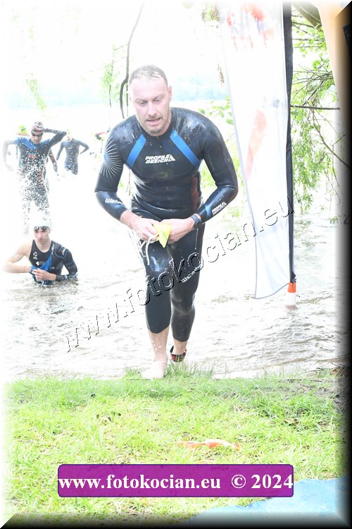 Náhled obrázku: 2024-1375-Podebradsky-triatlon-.JPG