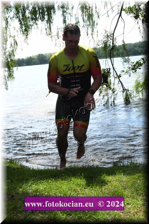 Náhled obrázku: 2024-1389-Podebradsky-triatlon-.JPG