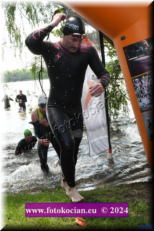 Náhled obrázku: 2024-1391-Podebradsky-triatlon-.JPG