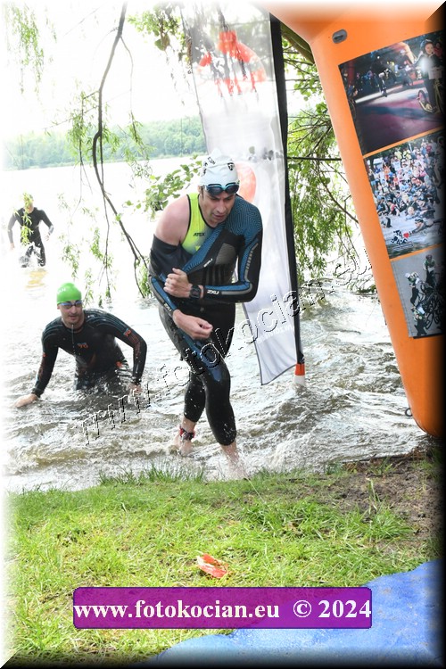 Náhled obrázku: 2024-1392-Podebradsky-triatlon-.JPG