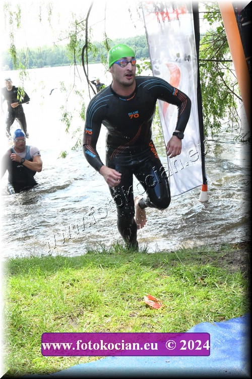 Náhled obrázku: 2024-1393-Podebradsky-triatlon-.JPG