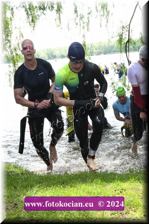 Náhled obrázku: 2024-1402-Podebradsky-triatlon-.JPG