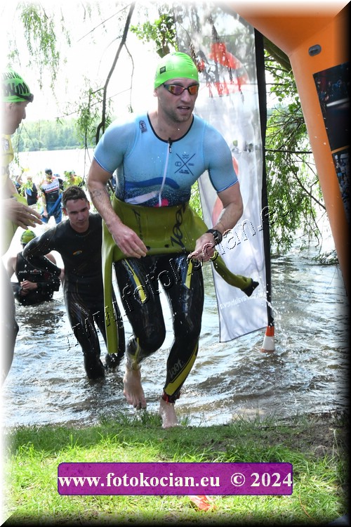 Náhled obrázku: 2024-1405-Podebradsky-triatlon-.JPG