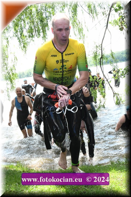 Náhled obrázku: 2024-1413-Podebradsky-triatlon-.JPG