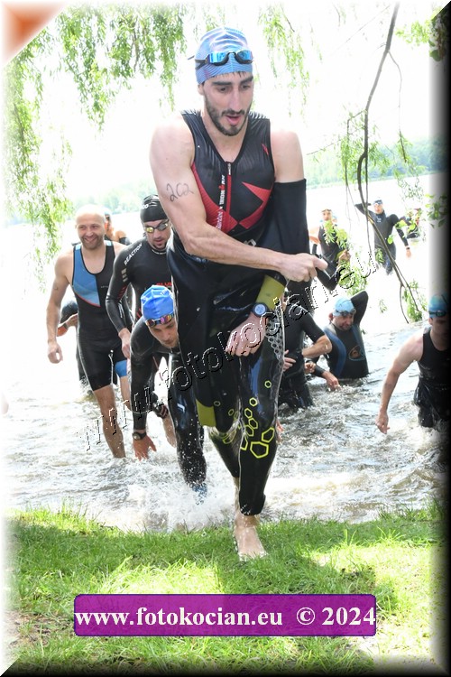 Náhled obrázku: 2024-1414-Podebradsky-triatlon-.JPG