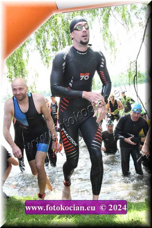 Náhled obrázku: 2024-1416-Podebradsky-triatlon-.JPG
