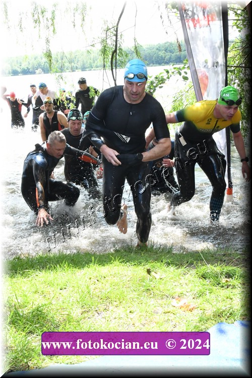 Náhled obrázku: 2024-1418-Podebradsky-triatlon-.JPG