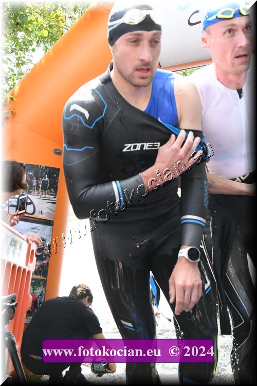 Náhled obrázku: 2024-1427-Podebradsky-triatlon-.JPG
