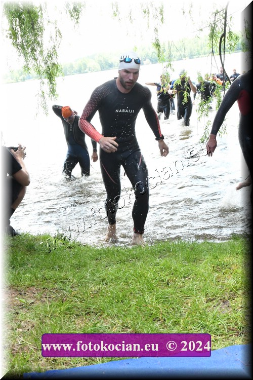 Náhled obrázku: 2024-1433-Podebradsky-triatlon-.JPG